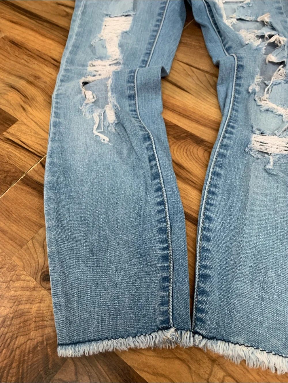 Cello Distressed Skinny Jeans Women Size 3 Blue Denim Ripped Frayed Stretch